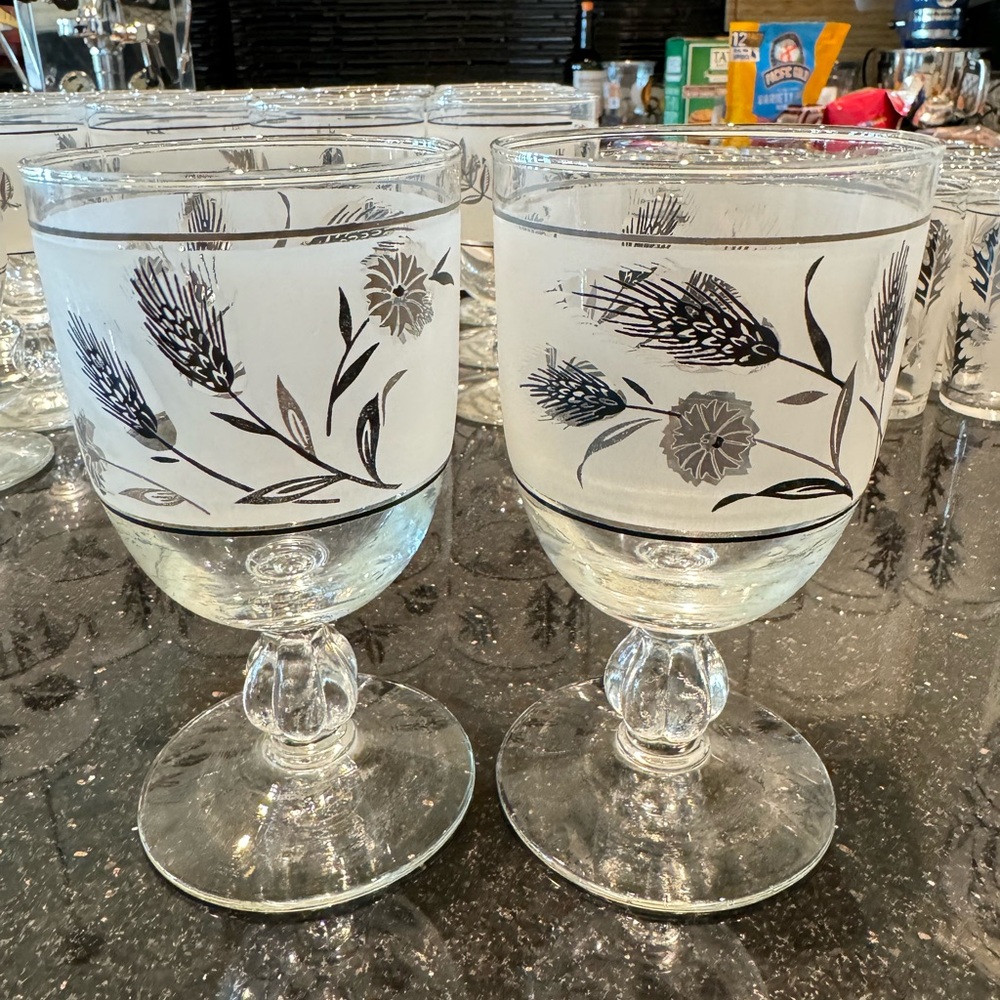 Set of 9 MCM Libbey Silver Wheat stemmed wine glasses